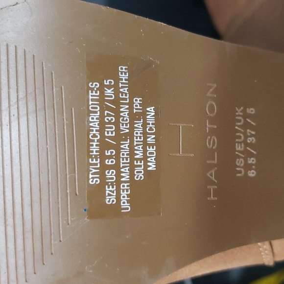 H by Halston "Charlotte" Pull-on Block Heel Vegan Leather Boot, 6.5 - Picture 7 of 8